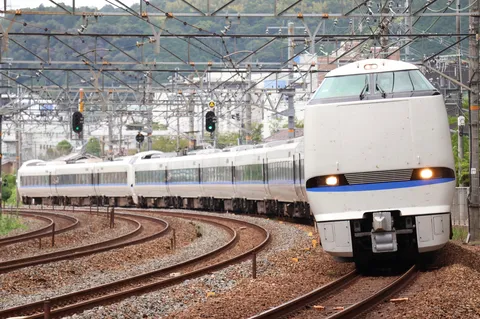カーブを駆け抜ける疾走感