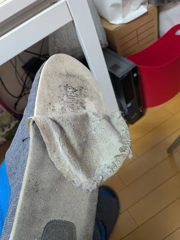 埃と記憶の足跡