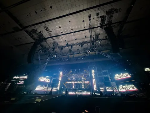 感謝を伝える光の演出