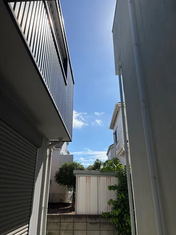 狭間に光る日常の隙間