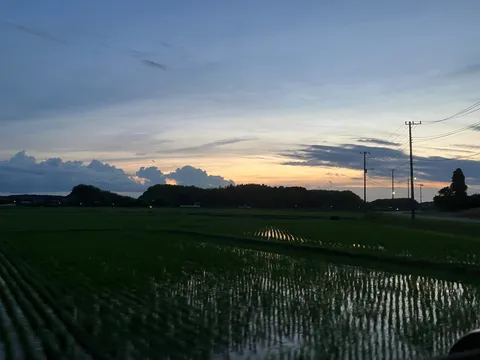 夕焼けの片田舎