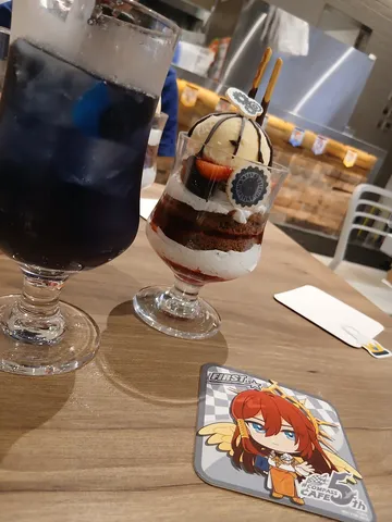 透明な青と甘い誘惑