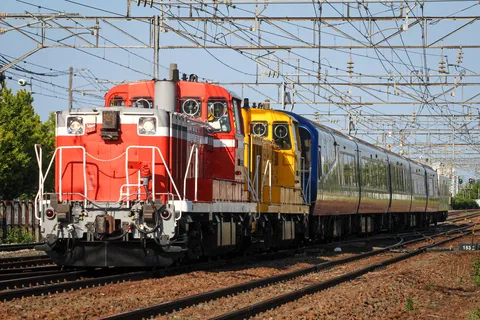並走する個性、列車の表情