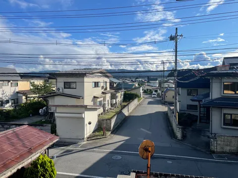 生活感あふれる、どこかの街角