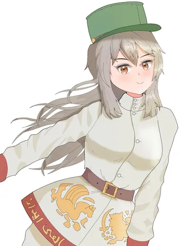 軍服美少女、異国情緒あふれる装い