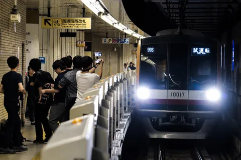 試運転の夜、時が止まる