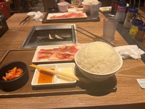 ご飯が主役の焼肉卓