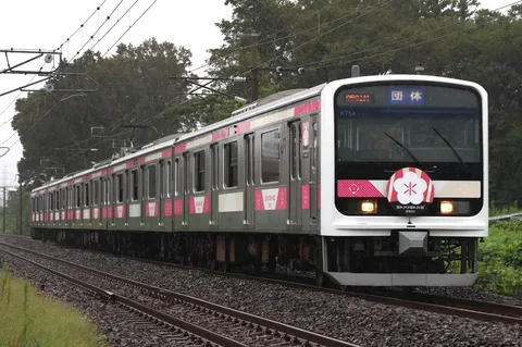 列車に宿る桜色の風景
