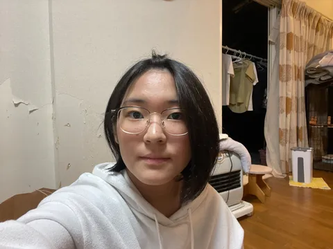 近距離で見つめる、君の視線