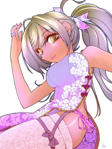 桜咲く、魅惑のチャイナドレス