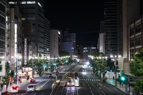 どこまで行くの？路面電車くん