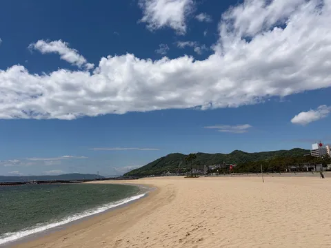 夏色グラデーションの海辺