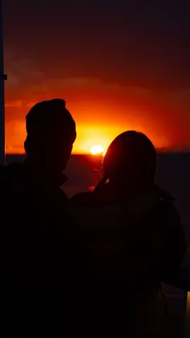 夕陽に溶ける二人