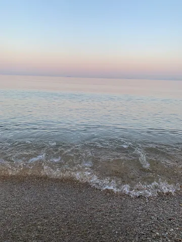 海と空が溶ける瞬間