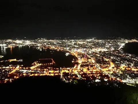 宝石箱をひっくり返したような夜景