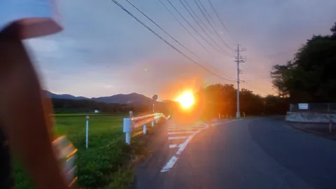 夕暮れの光と道の記録