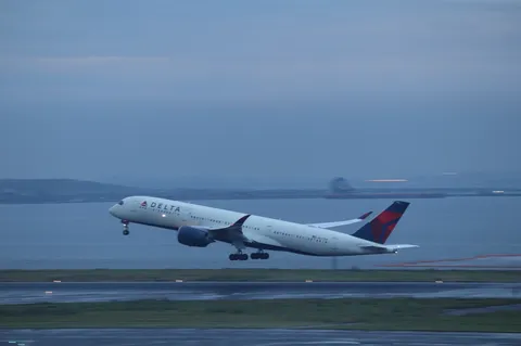 飛び立つ時間の瞬間