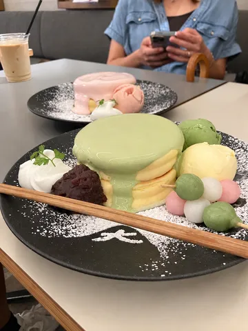 抹茶色のとろける甘風景