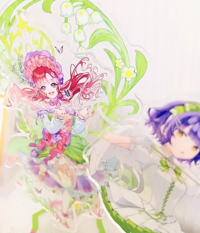 少女と花の透明な世界