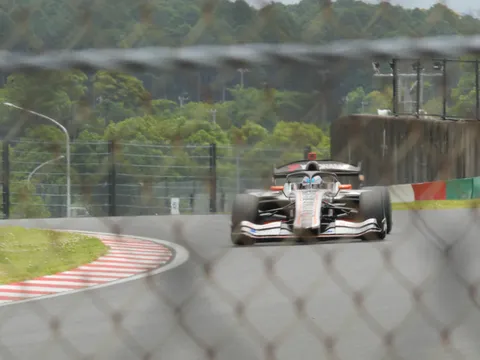 サーキットを駆ける疾走感