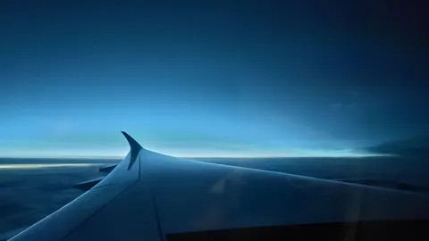 蒼穹の翼、神秘の境界線