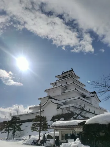 冬化粧の白亜の城