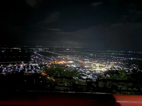 夜景を彩る光の絨毯