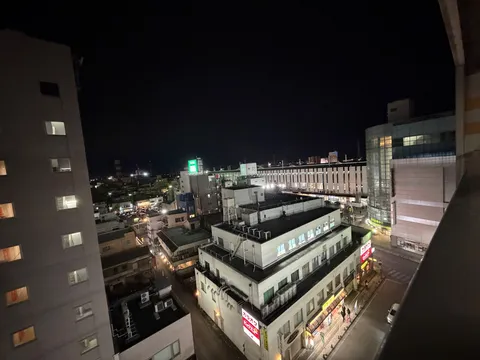 眠らない街の灯り