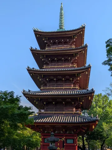 五重塔、空への祈り