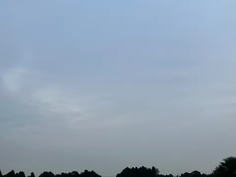 穏やかな空の広がり