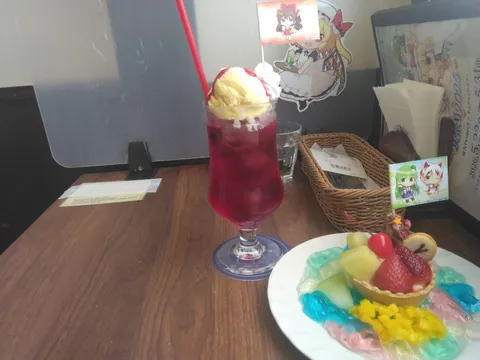 異世界カフェで充電完了！