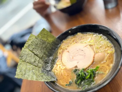 海苔とチャーシューの顔芸