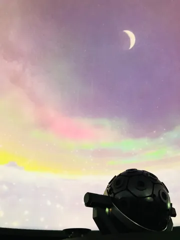 夜空と球体の対話