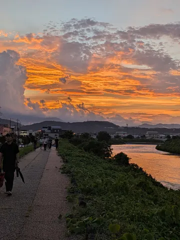 燃える空、夕焼け散歩