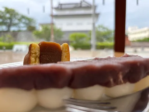 お城と和菓子、風流なひととき